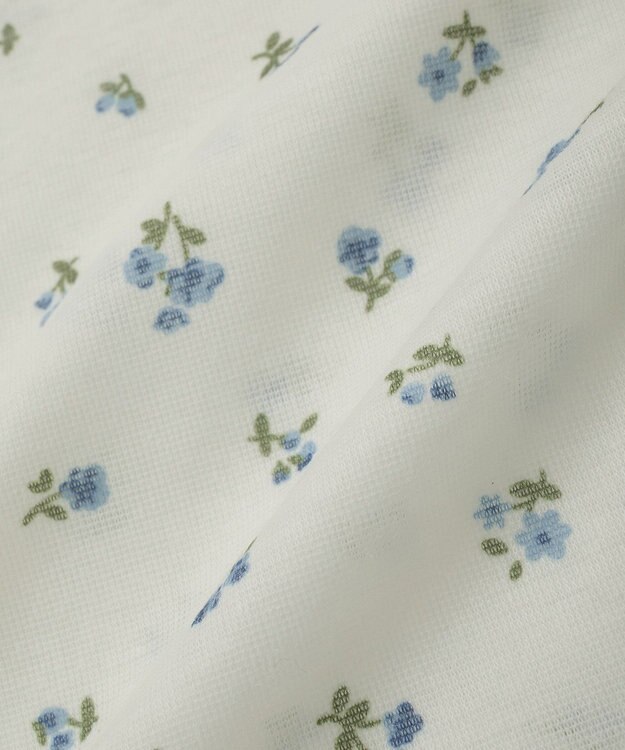 earth music&ecology ハイネックフラワーメロープルオーバー Ivory