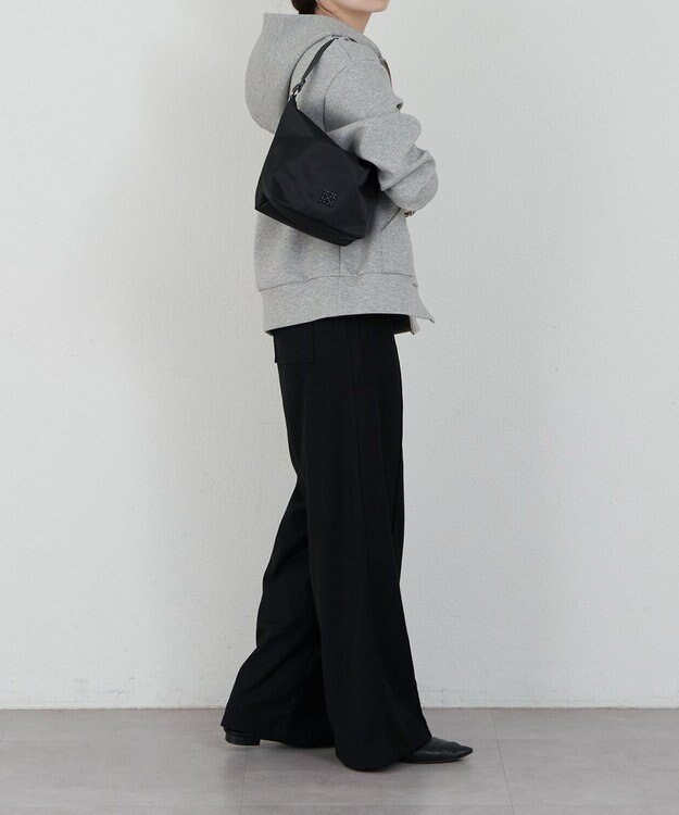 russet シンプルショルダーバッグ【クラウズナイロン】(CE-1467) Black