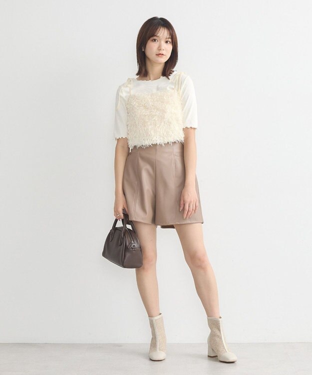 earth music&ecology ベロアリボンフェザービスチェ Ivory