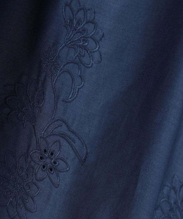 自由区 【カタログ掲載・接触冷感・洗える】エンブロイダリーローンシャツ ワンピース コバルトブルー