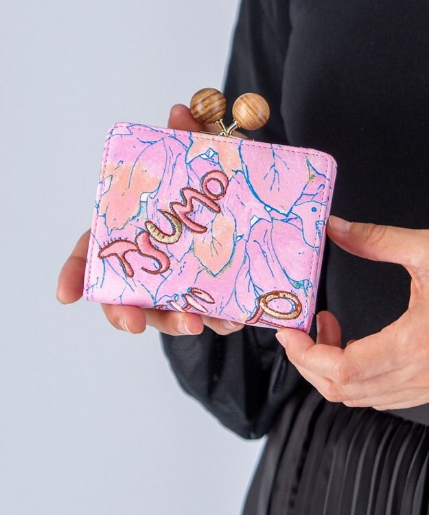 tsumori chisato CARRY 葉っぱ がま口 2つ折り財布 ピンク