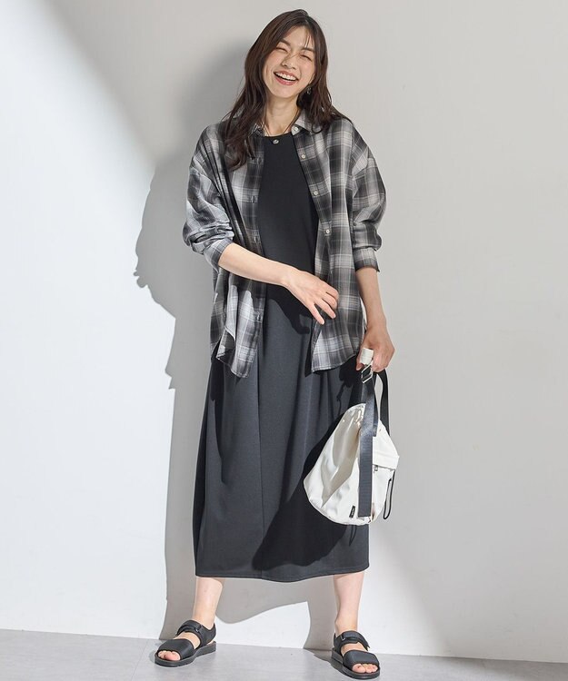 ANY L 【洗濯機可】ライトポンチコクーンワンピース ブラック