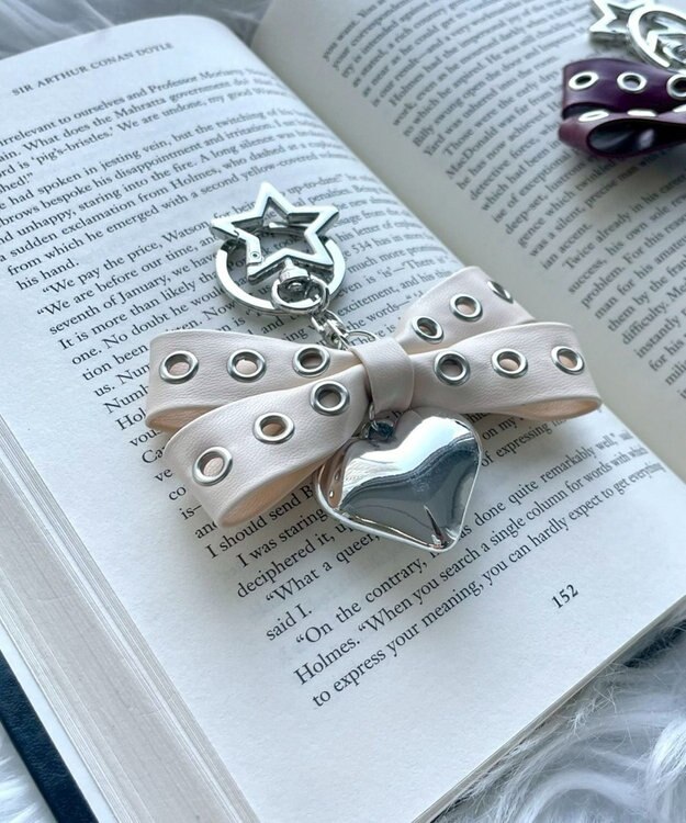 WEGO ハトメリボンハートキーホルダー ホワイト