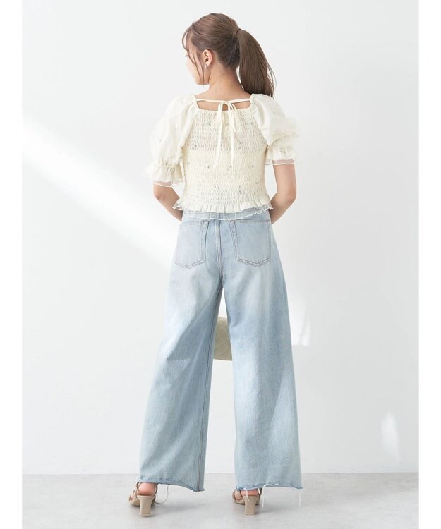 earth music&ecology フラワー刺繍ブラウス White