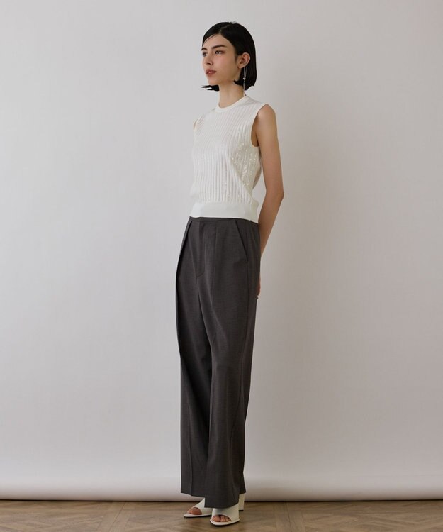 GRACE CONTINENTAL スパンコールニットノースリーブ ホワイト