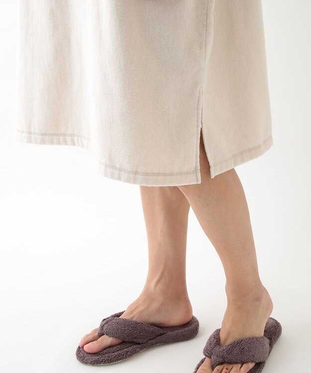 UCHINO エアリータッチ ポケット付サウナポンチョ ベージュ