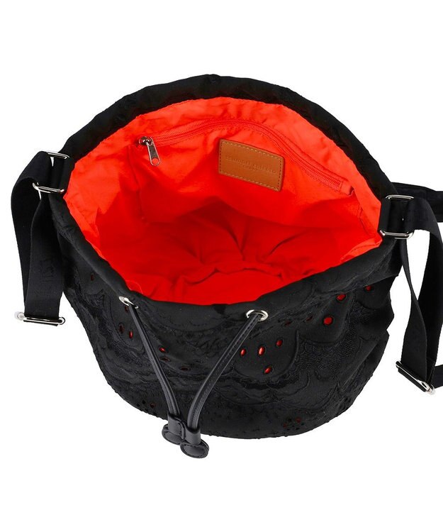 tsumori chisato CARRY スカラップ 刺繍 ショルダーバッグ 巾着 ブラック