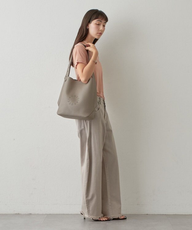 IACUCCI ルオータ ワンハンドルトート ALCE トープ