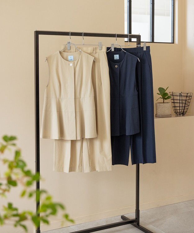 組曲 スーパーライトストレッチ ジレ ベージュ系