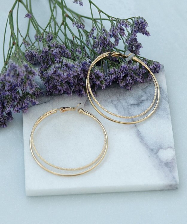 Phoebe ダブルレイヤードフープイヤリング ゴールド