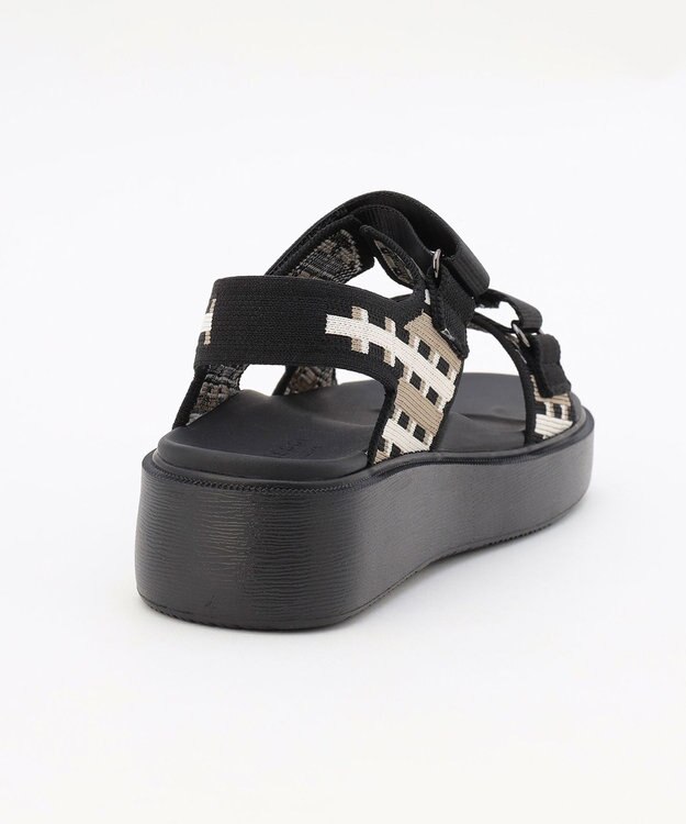 steppi 【洗える】厚底 ストラップサンダル ブラックチェック