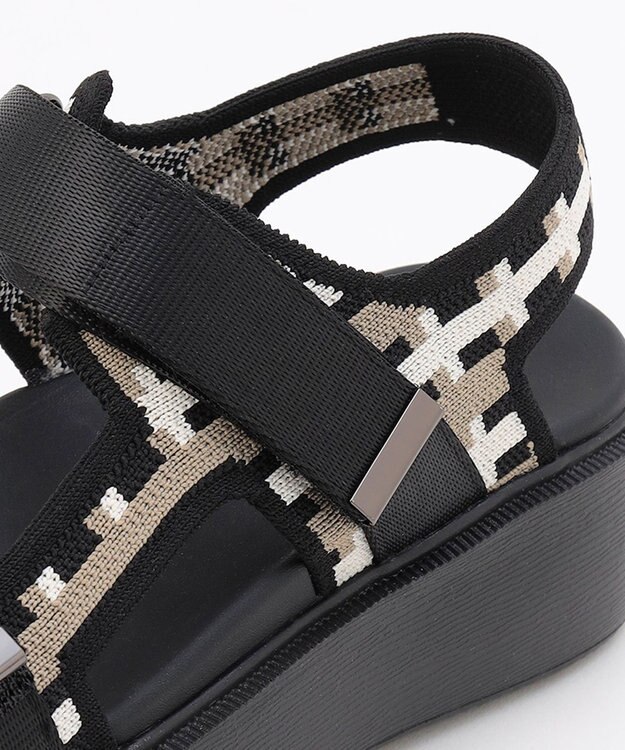 steppi 【洗える】厚底 ストラップサンダル ブラックチェック