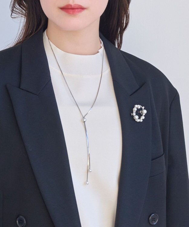 Phoebe フォーマルパールビジューサークルブローチ　シルバー シルバー