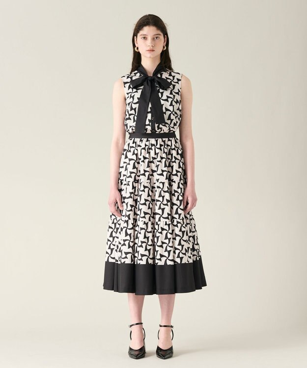 GRACE CONTINENTAL リボンプリントノースリーブトップ キナリ