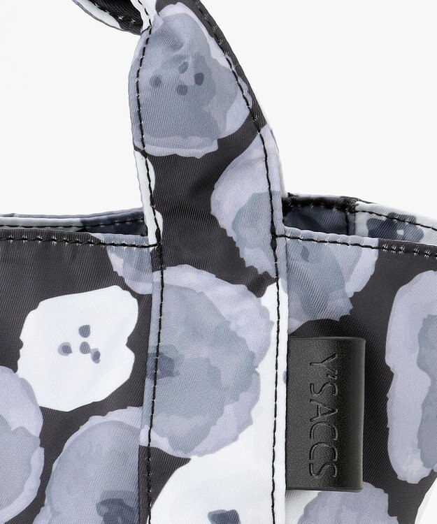 Y'SACCS 総柄プリントミニトートバッグ グレー(花柄）