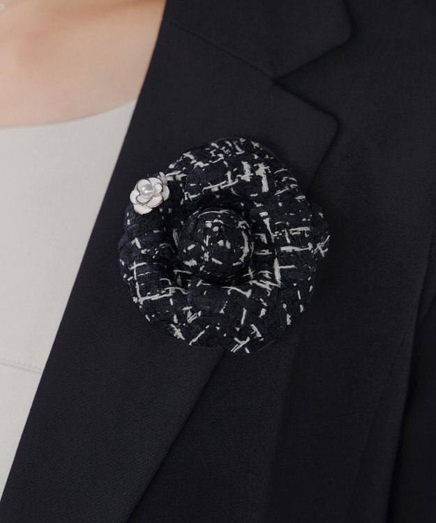 Tiaclasse フラワーツイードコサージュ ネイビー