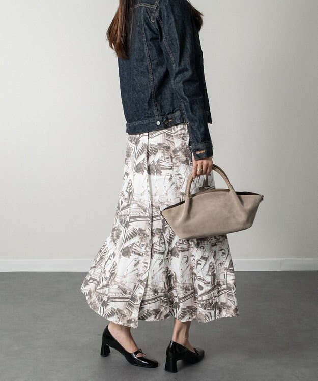 INTER-CHAUSSURES 【LORISTELLA】レザーハンドルスエードハンドバッグ グレーコンビ