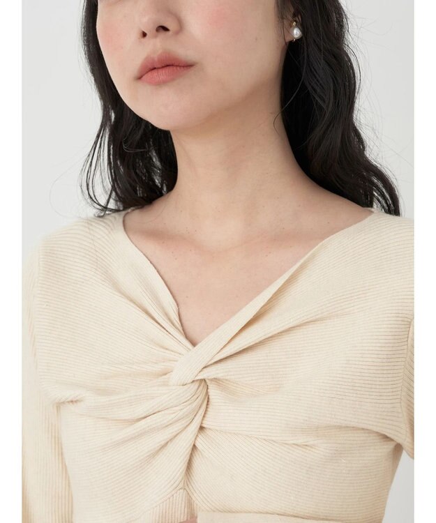 earth music&ecology ツイストリブラメニットプルオーバー Ivory