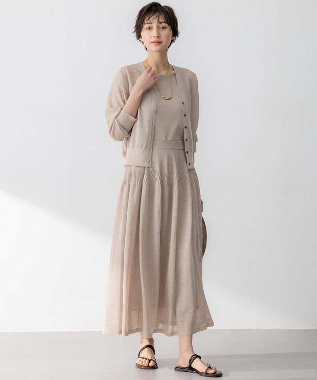 23区 L 【洗える】シャイニーシアー ニット キャミソール ベージュ系