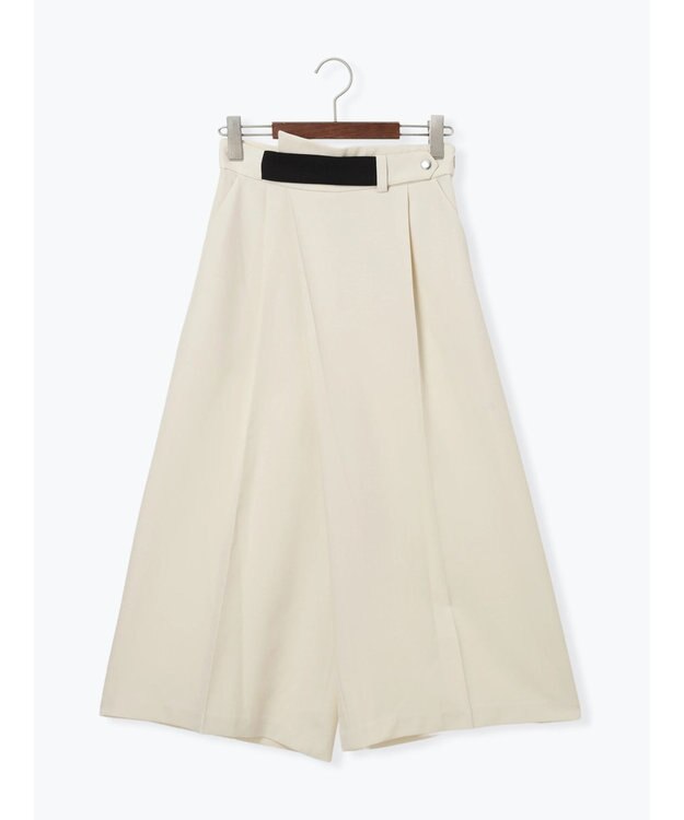 Te chichi アシメクロップドパンツ オフホワイト