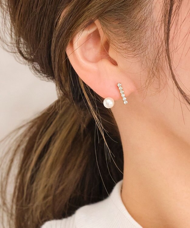 Phoebe リファインドビジューフロートイヤリング