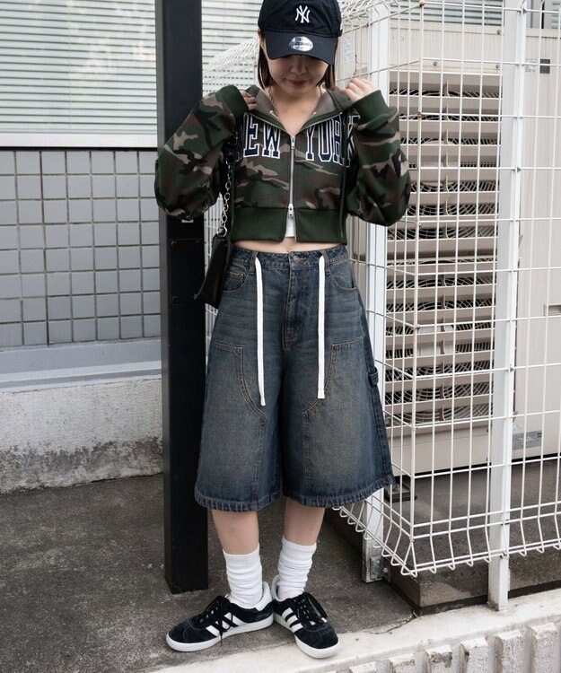 WEGO NEWYORK裏起毛ZIPパーカー 柄1