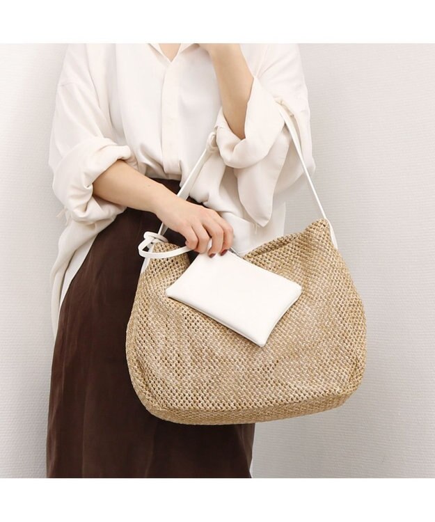 UNBILLION カシュカシュ cachecache / アンダリア風ホーボーバッグ ホワイト