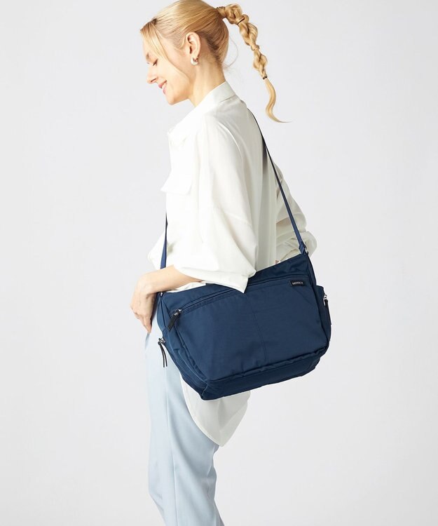 LA BAGAGERIE 【MONICA】サイドジップショルダーバッグ ネイビー