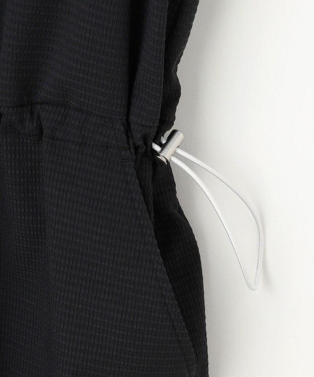 PW CIRCULUS 【高通気 / 軽撥水 / 軽量のDotAir 使用】【WOMEN】バンドカラーワンピ ゴルフウェア レディース ブラック系