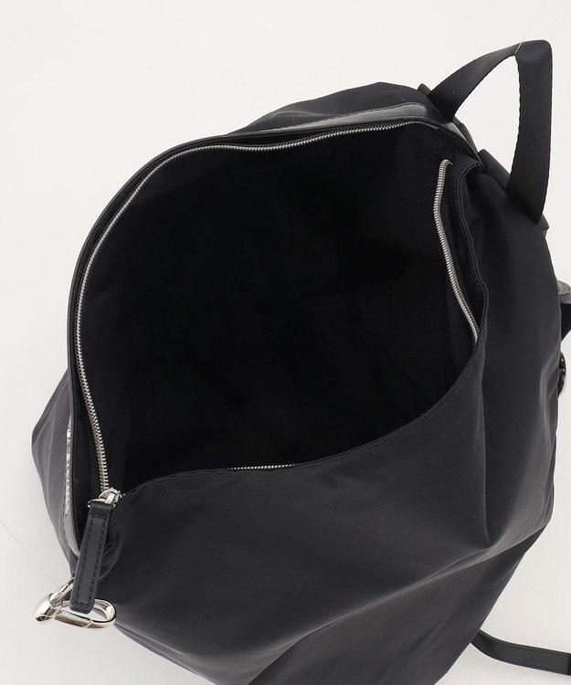 LA BAGAGERIE トライアングルリュックサック ブラック