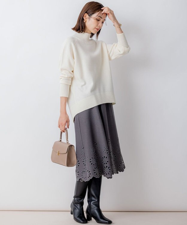 組曲 【8色展開・WEB限定】ウールカシミヤミックス ハイネック ニット パールホワイト系