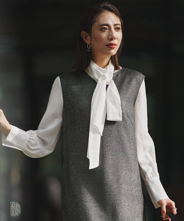 ICB L セルロースシルクビエラ ボウタイ付きブラウス オフホワイト