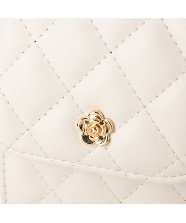 LA BAGAGERIE 【MONICA】キルティングマルチミニショルダー ホワイト