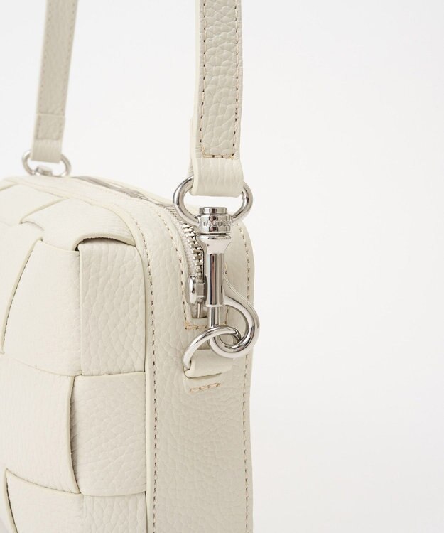 IACUCCI 【予約】ベルタ XS CERVO ホワイト