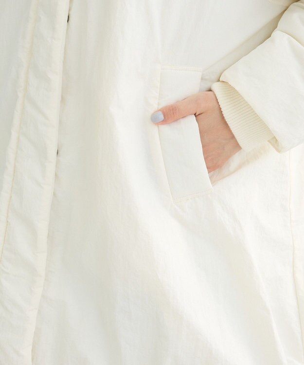 Green Parks シームレス中綿ドロストコート Off White