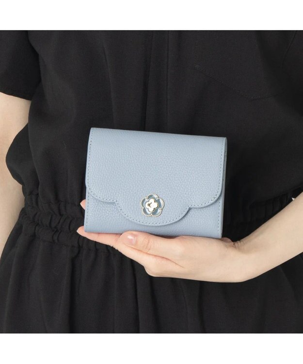 CLATHAS ペルル 二つ折り財布 ブルー