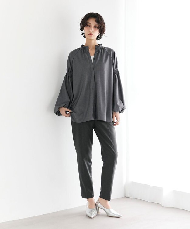 #Newans 【洗濯機可/しわになりにくい】シャーリングネック ボリュームスリーブブラウス チャコール