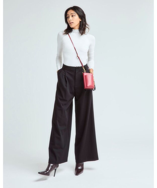 style code 【VerdeVari/ヴェルデヴァリ】マルチショルダーバッグ レッド