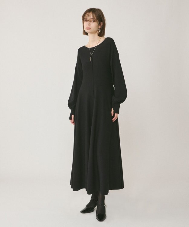 GRACE CONTINENTAL バックオープンニットワンピース ブラック
