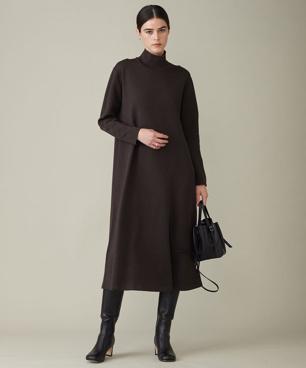 ICB ウールブレンドスムース ハイネックワンピース バーントブラウン系