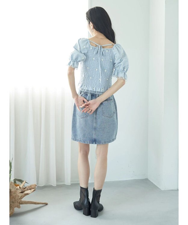 earth music&ecology フラワー刺繍ブラウス Blue