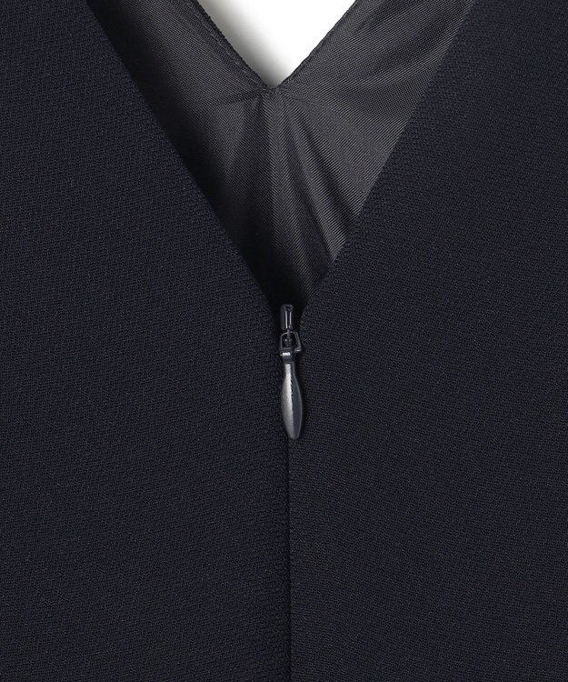 uncrave ウォッシャブルダブルクロス プリーツオールインワン ネイビー