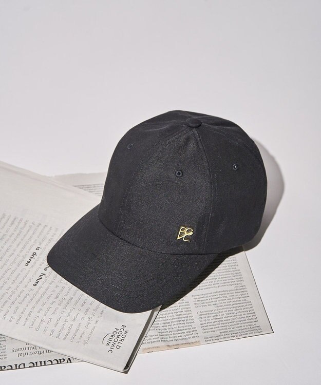 AMERICAN HOLIC メタルロゴキャップ Black