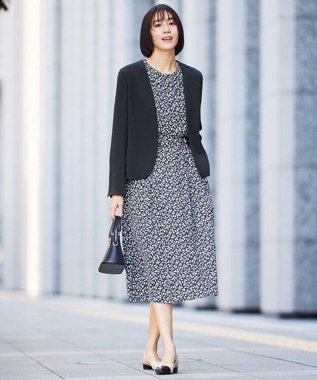 自由区 L 【カタログ掲載・セットアップ対応・洗える】ジオメトリックフラワードットプリント スカート ネイビー系