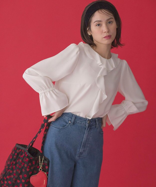 組曲 L ラッフルデシン ブラウス アイボリー系