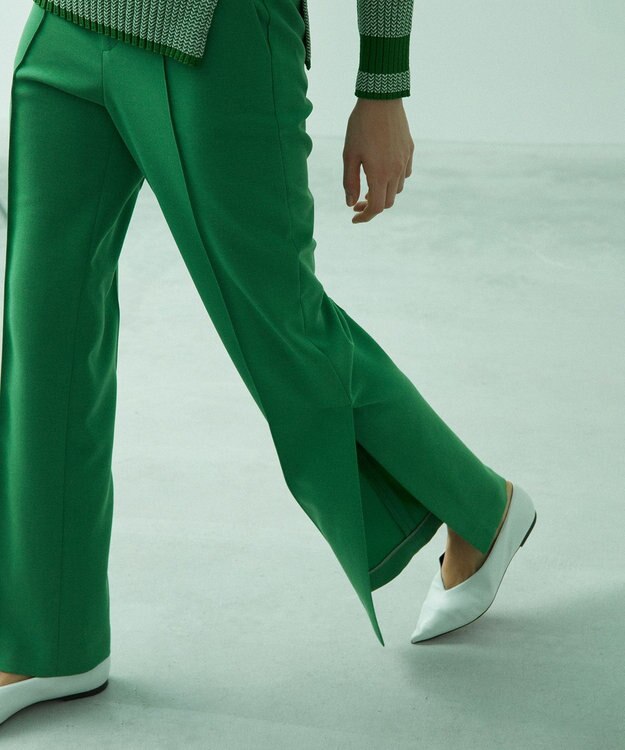 BEIGE， YUCCA / ストレートパンツ Leaf Green