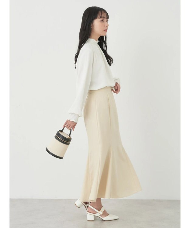 earth music&ecology ピンストライプマーメイドスカート Beige