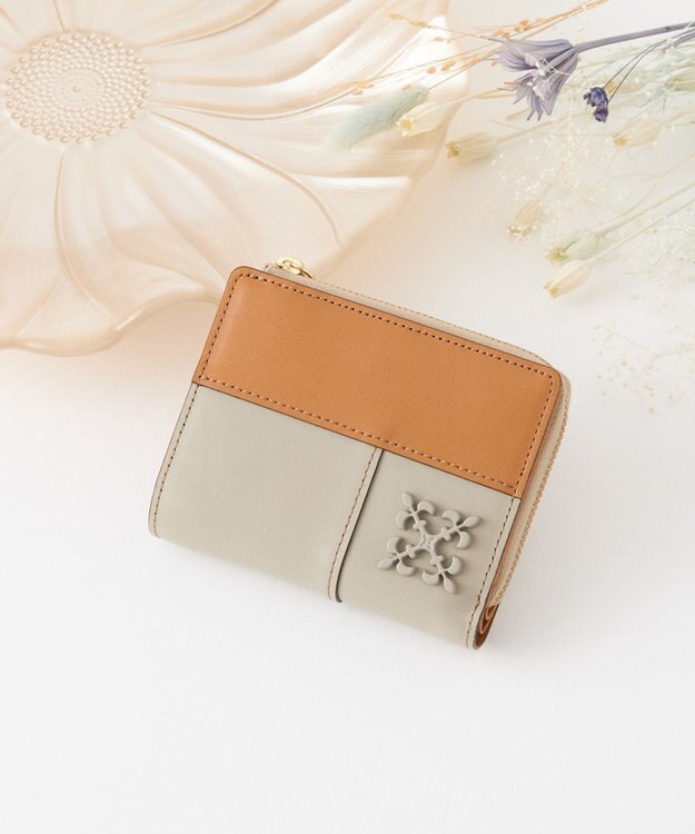 russet 【2025AW新作】パッチワークハーフウォレット(SO-430) GrayBE/CA