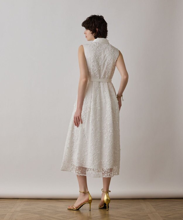 GRACE CONTINENTAL フラワーライン刺繍ワンピース ホワイト