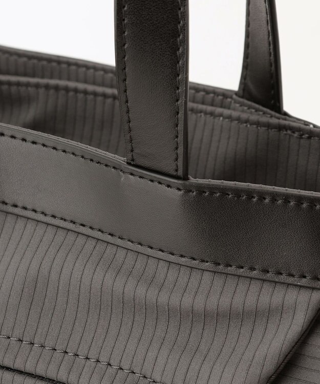 Y'SACCS コーデュロイライクナイロントート グレー